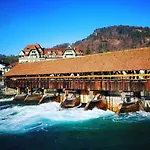 Thun Alps Scenic Views And Concierge By Swisshut * Merligen