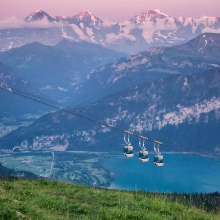 Thun Alps Scenic Views And Concierge By Swisshut Merligen