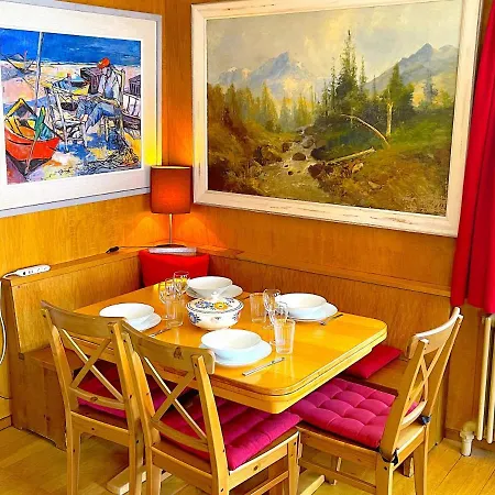 Chalet Swisshut Stunning Views Alps - Christina Merligen