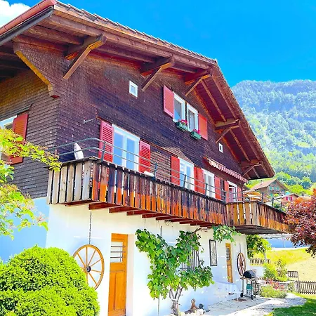 Thun Alps Scenic Views And Concierge By Swisshut Chalet Merligen